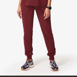FIGS burgundy small tall scrubs